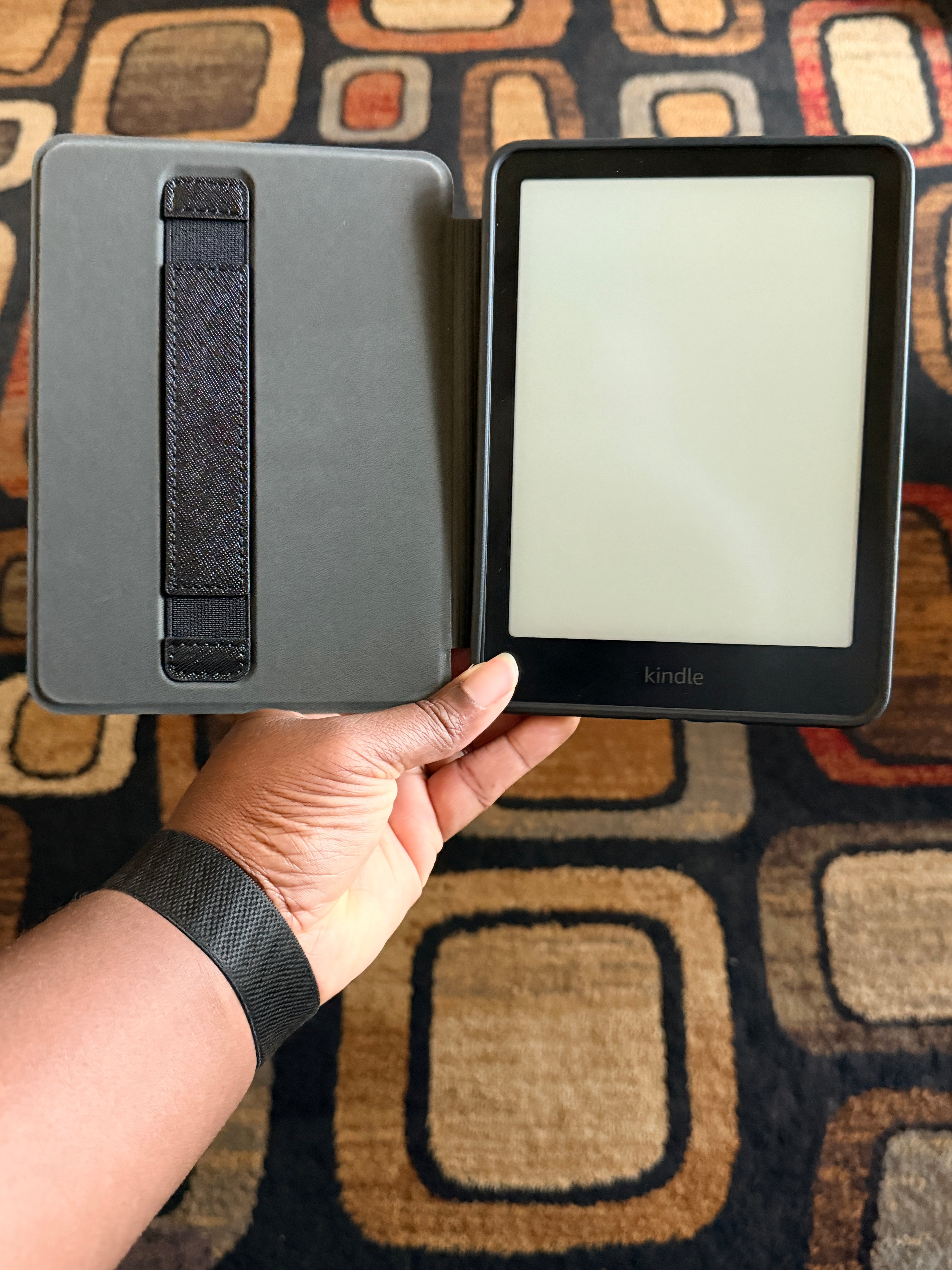 Sis, Read Your Bible | Christian Kindle Case